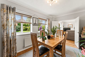 Dining Room - click for photo gallery